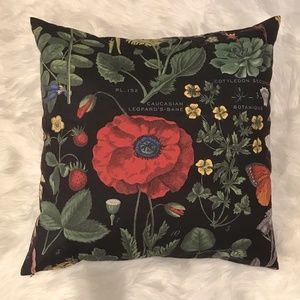 2 Pottery Barn Flower/Botanical Pillow Covers 24”
